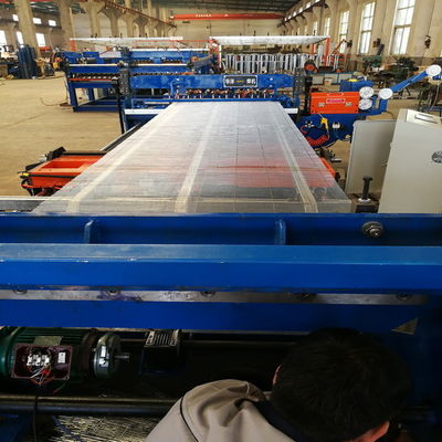 Huayang 1.2m πλέγμα Electrowelded μηχανών συγκόλλησης επιτροπής πλέγματος πλάτους